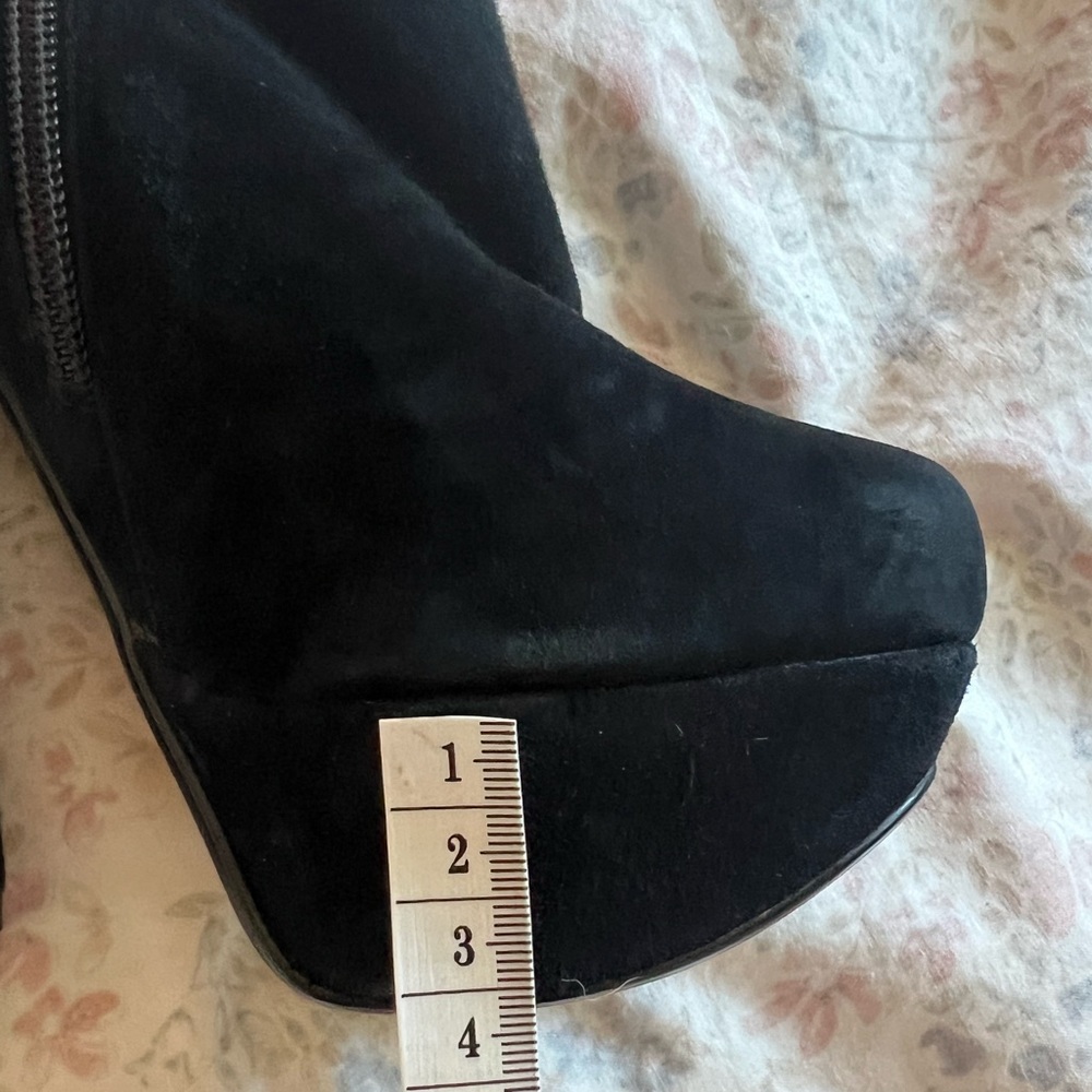ALDO Platform Booties - Picture 7 of 7
